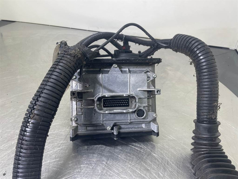 New Holland W110C-504374326-24V-Adblue - Moteur pour Engins de chantier: photos 4 New Holland W110C-504374326-24V-Adblue - Moteur pour Engins de chantier: photos 4