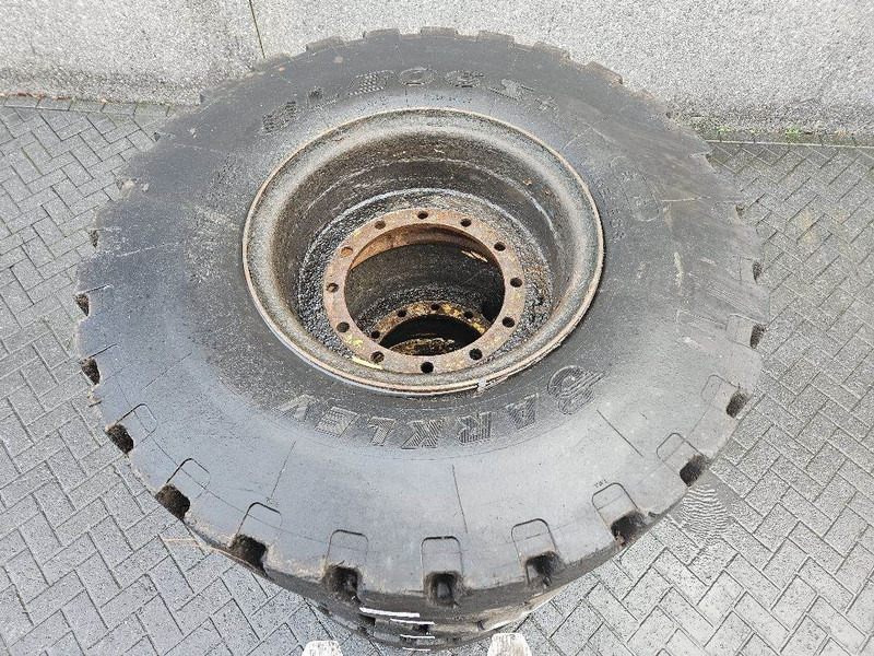 New Holland W110C-Barkley 17.5R25-Tire/Reifen/Band - Pneus et jantes pour Engins de chantier: photos 5 New Holland W110C-Barkley 17.5R25-Tire/Reifen/Band - Pneus et jantes pour Engins de chantier: photos 5