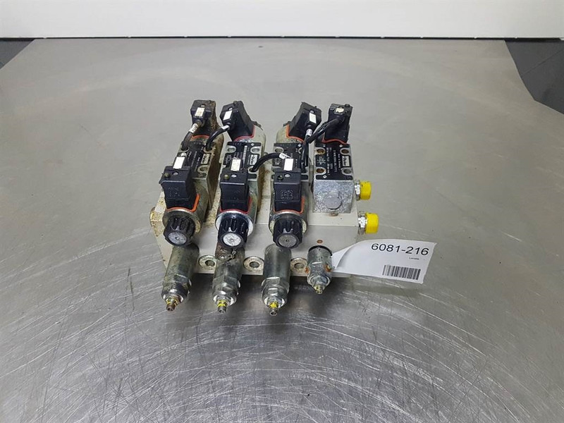 Parker D1FBE01HC0NMW011X944 - NG6 Valve - Hydraulique pour Engins de chantier: photos 2 Parker D1FBE01HC0NMW011X944 - NG6 Valve - Hydraulique pour Engins de chantier: photos 2