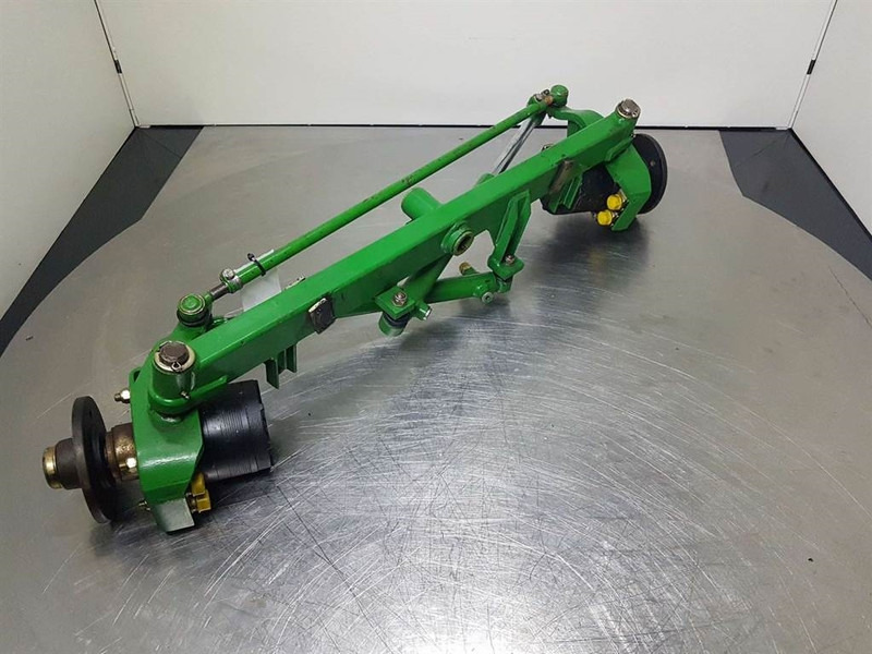 Parker Hydraulic motor/Torqmotor- Axle/Achse/As - Essieu et pièces pour Engins de chantier: photos 2 Parker Hydraulic motor/Torqmotor- Axle/Achse/As - Essieu et pièces pour Engins de chantier: photos 2