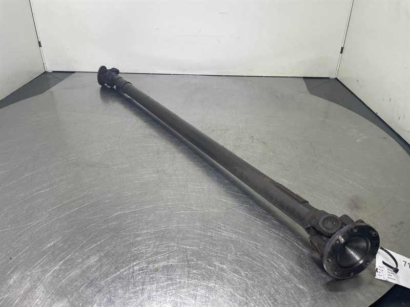 Schaeff SKL834-5200661104-Propshaft/Gelenkwelle/Cardanas - Essieu et pièces pour Engins de chantier: photos 3 Schaeff SKL834-5200661104-Propshaft/Gelenkwelle/Cardanas - Essieu et pièces pour Engins de chantier: photos 3