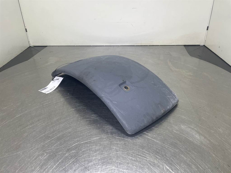 Schaeff SKL834-5267010016-Mud guard/Kotfluegel/Spatbord - Frame/ Châssis pour Engins de chantier: photos 2 Schaeff SKL834-5267010016-Mud guard/Kotfluegel/Spatbord - Frame/ Châssis pour Engins de chantier: photos 2