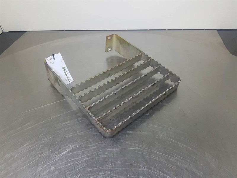 Terex TL210-0455006044-Stair panel/Trittstufen/Traptrede - Frame/ Châssis pour Engins de chantier: photos 2 Terex TL210-0455006044-Stair panel/Trittstufen/Traptrede - Frame/ Châssis pour Engins de chantier: photos 2