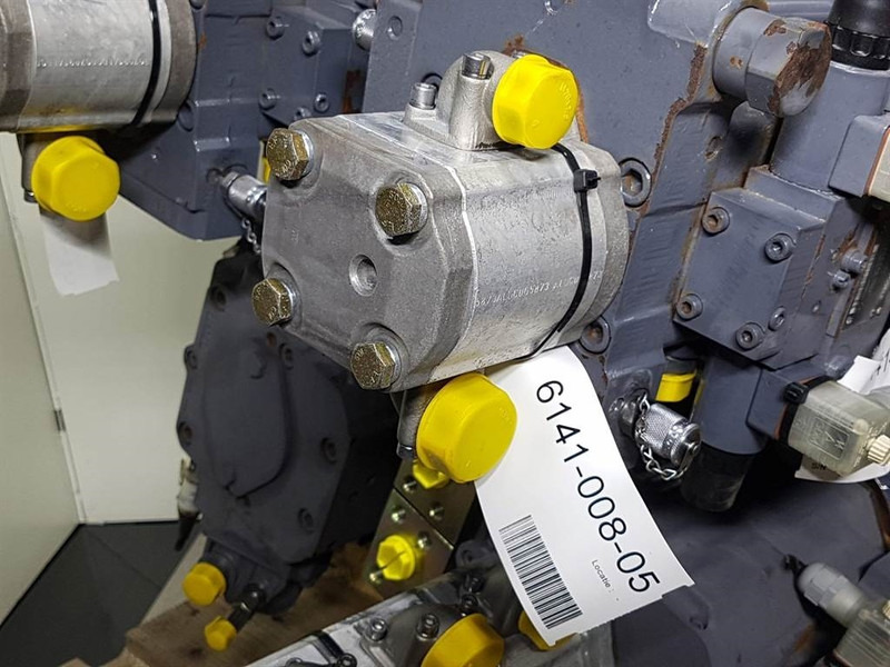 Vögele 1802925 / 2046225-Haldex WP09A1-1802925-Gearpump - Hydraulique: photos 1 Vögele 1802925 / 2046225-Haldex WP09A1-1802925-Gearpump - Hydraulique: photos 1