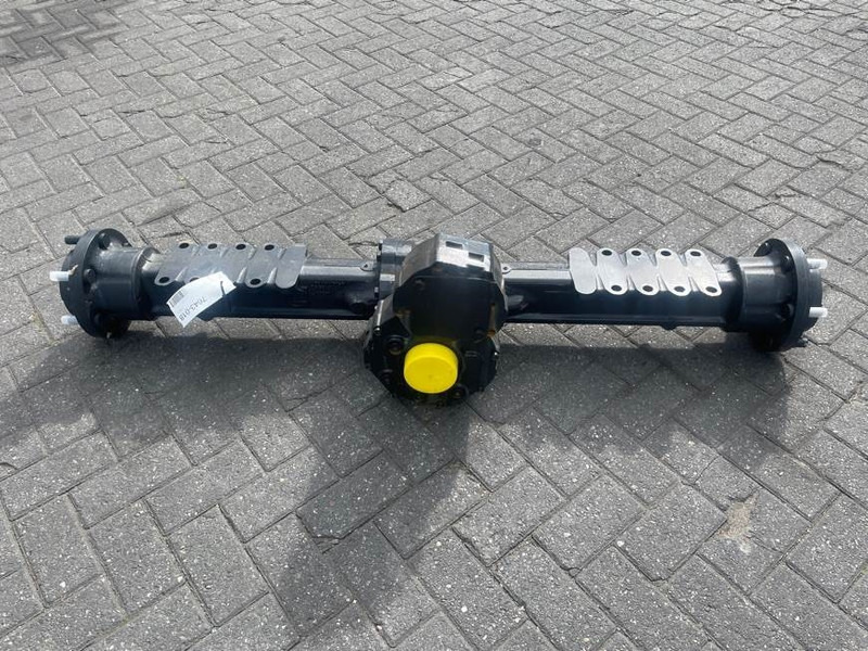 Yanmar V7-5904661766-ZF MT-L3015II-Axle/Achse/As - Essieu et pièces pour Engins de chantier: photos 1 Yanmar V7-5904661766-ZF MT-L3015II-Axle/Achse/As - Essieu et pièces pour Engins de chantier: photos 1