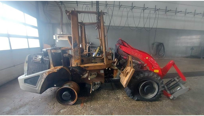 Yanmar V70 Speeder - (For parts) - Chargeuse sur pneus: photos 1 Yanmar V70 Speeder - (For parts) - Chargeuse sur pneus: photos 1