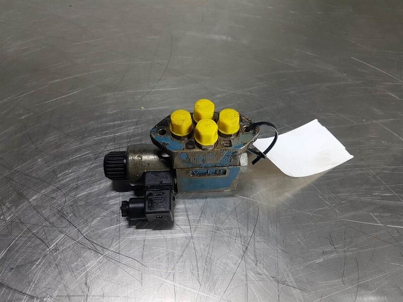 Zeppelin ZL100-Bosch 081WV06P1V1014WS012-0810091232-Valve - Hydraulique pour Engins de chantier: photos 3 Zeppelin ZL100-Bosch 081WV06P1V1014WS012-0810091232-Valve - Hydraulique pour Engins de chantier: photos 3