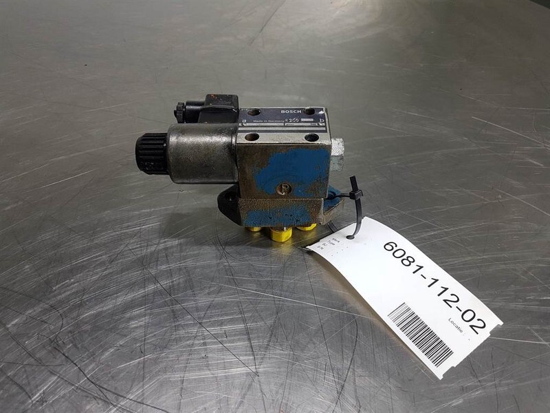 Zeppelin ZL100-Bosch 081WV06P1V1014WS012-0810091232-Valve - Hydraulique pour Engins de chantier: photos 1 Zeppelin ZL100-Bosch 081WV06P1V1014WS012-0810091232-Valve - Hydraulique pour Engins de chantier: photos 1