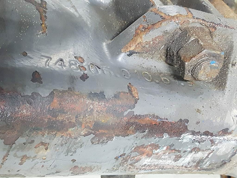 Zettelmeyer ZL802-Clark-Hurth 305/141/165-Axle housing - Essieu et pièces pour Engins de chantier: photos 2 Zettelmeyer ZL802-Clark-Hurth 305/141/165-Axle housing - Essieu et pièces pour Engins de chantier: photos 2