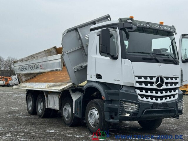 Mercedes-Benz Arocs 3248 8x4/4 Moser 3 Seiten Kipper Retarder - Camion benne: photos 4 Mercedes-Benz Arocs 3248 8x4/4 Moser 3 Seiten Kipper Retarder - Camion benne: photos 4