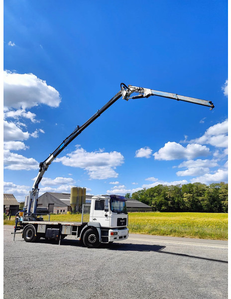 MAN 18.410 F2000 Cormach 22000 E4F + jib - Camion plateau, Camion grue: photos 4 MAN 18.410 F2000 Cormach 22000 E4F + jib - Camion plateau, Camion grue: photos 4