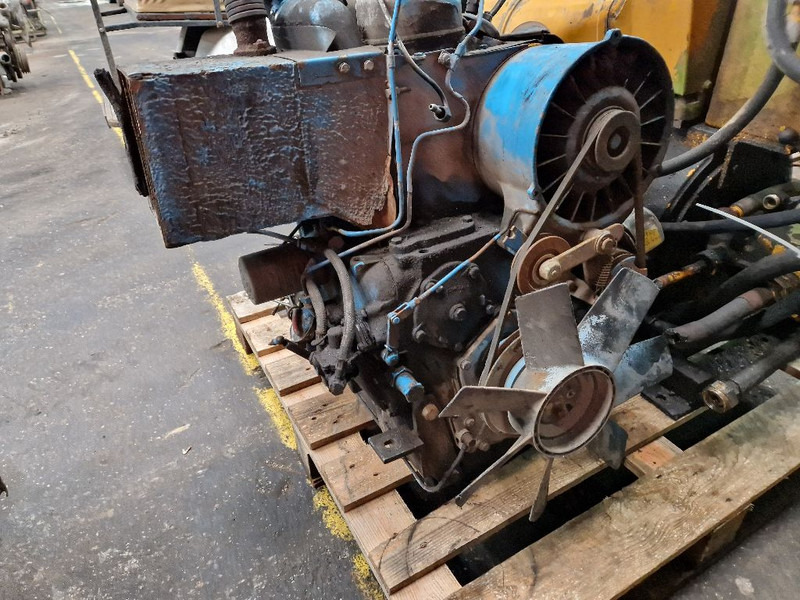 Deutz F2L912 - Moteur: photos 4 Deutz F2L912 - Moteur: photos 4