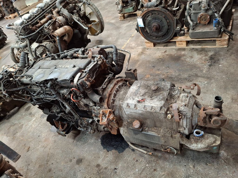 MAN D0836LOH63 - Moteur: photos 4 MAN D0836LOH63 - Moteur: photos 4
