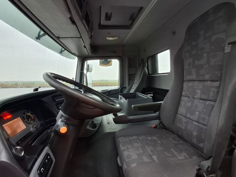 Mercedes-Benz ACTROS 2041 AS 4x4 - Tracteur routier: photos 4 Mercedes-Benz ACTROS 2041 AS 4x4 - Tracteur routier: photos 4