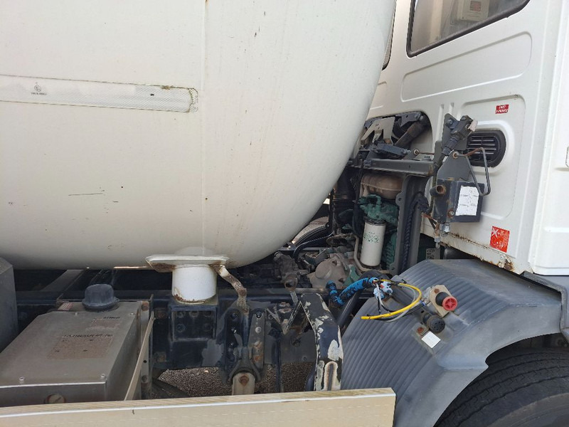 Camion citerne Volvo FL 250 GAS / LPG: photos 15