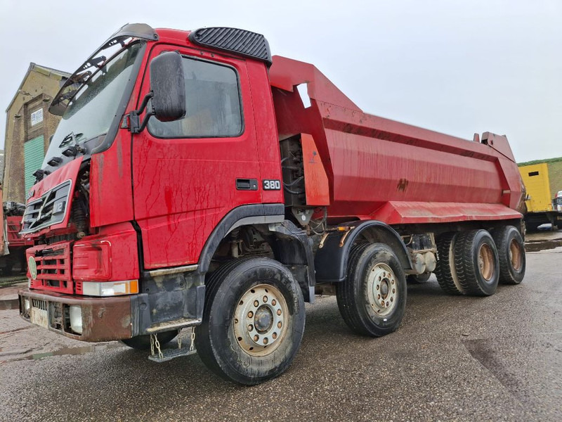 Volvo FM 12-380 8X4 STEEL SUSPENSION - Camion benne: photos 1 Volvo FM 12-380 8X4 STEEL SUSPENSION - Camion benne: photos 1