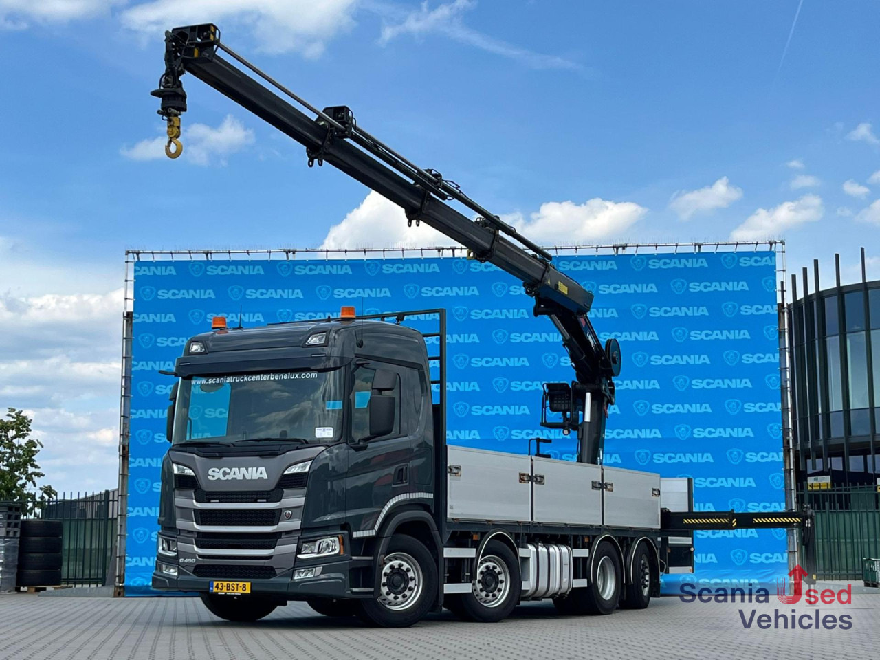 SCANIA G 450 B8x2*6NB DIFF-L HIAB X-HIPRO 262 EP-4 - Camion plateau: photos 1 SCANIA G 450 B8x2*6NB DIFF-L HIAB X-HIPRO 262 EP-4 - Camion plateau: photos 1