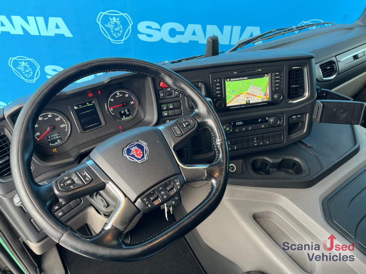 SCANIA P 320 B6x2*4NB RETARDER FULL AIR 8T 7.2x2.5x2.35M - Camion fourgon: photos 3 SCANIA P 320 B6x2*4NB RETARDER FULL AIR 8T 7.2x2.5x2.35M - Camion fourgon: photos 3