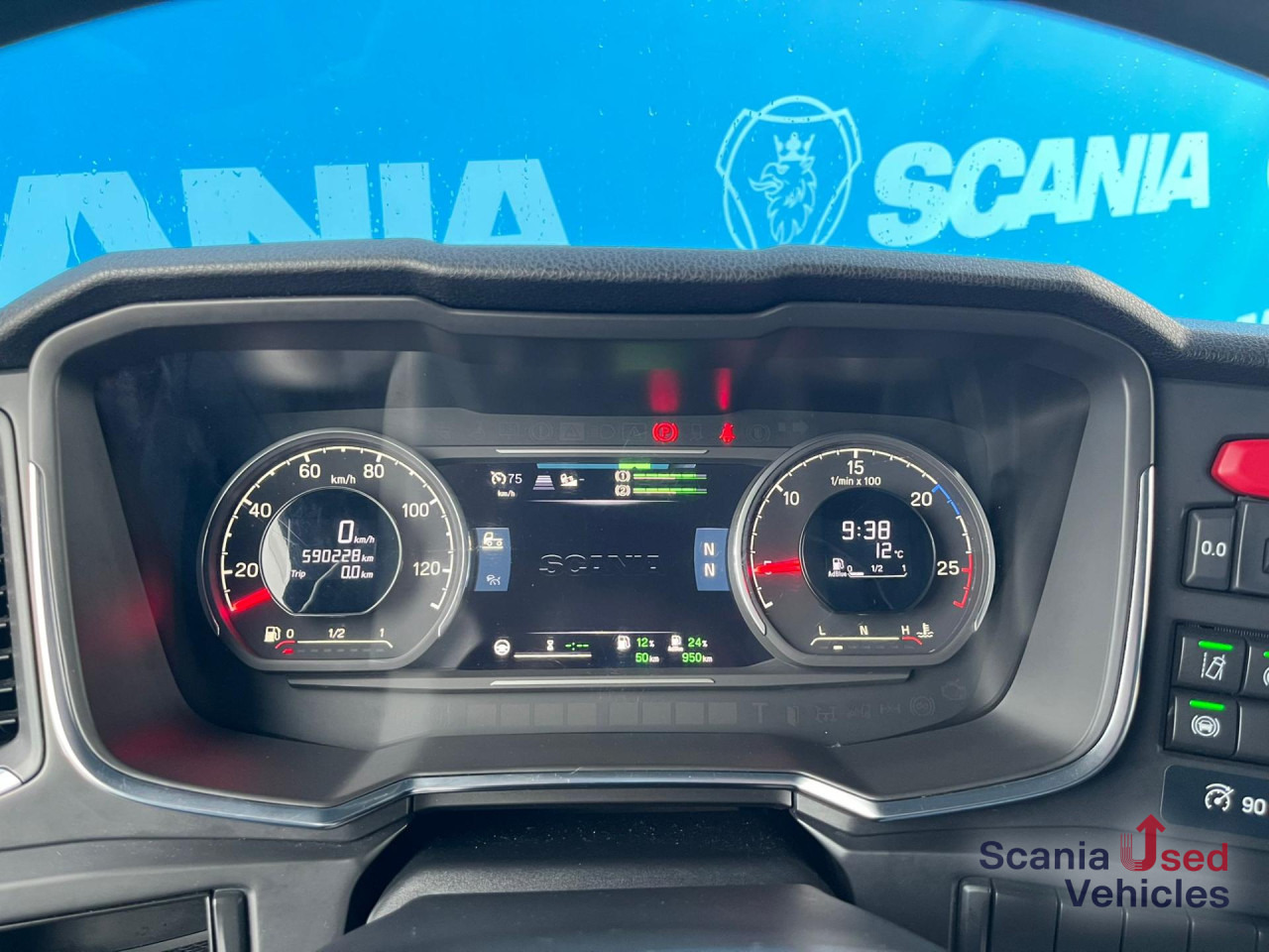 Tracteur routier SCANIA R 500 A4x2EB RETARDER MEGA VOLUME P-AIRCO ACC: photos 12 Tracteur routier SCANIA R 500 A4x2EB RETARDER MEGA VOLUME P-AIRCO ACC: photos 12