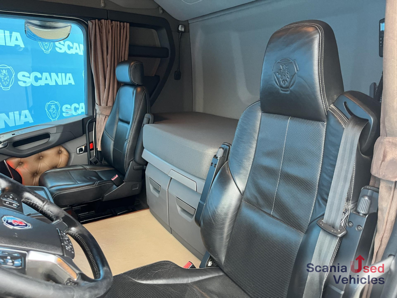 SCANIA R 540 A6X2/2NB RETARDER DIFF-L FULL AIR 8T HYDRO - Tracteur routier: photos 4 SCANIA R 540 A6X2/2NB RETARDER DIFF-L FULL AIR 8T HYDRO - Tracteur routier: photos 4