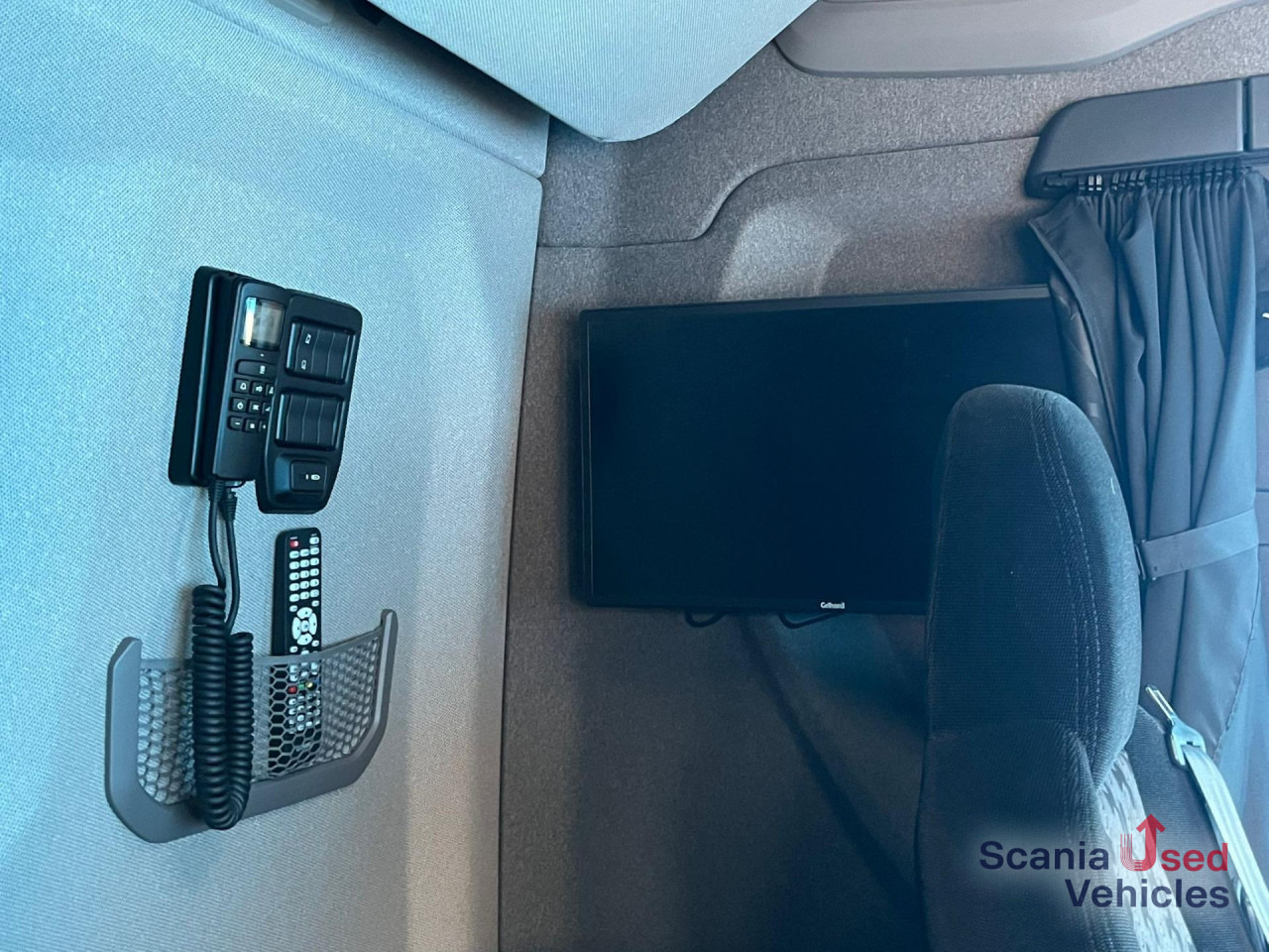 SCANIA S 450 A4x2NA DIFF-L RETARDER PARK AIRCO ACC - Tracteur routier: photos 5 SCANIA S 450 A4x2NA DIFF-L RETARDER PARK AIRCO ACC - Tracteur routier: photos 5