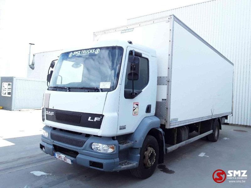 DAF 55 220 - Camion fourgon: photos 3 DAF 55 220 - Camion fourgon: photos 3