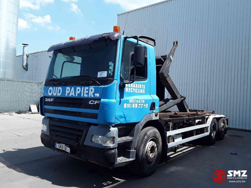 DAF 85 CF 380 - Camion porte-conteneur/ Caisse mobile: photos 3 DAF 85 CF 380 - Camion porte-conteneur/ Caisse mobile: photos 3