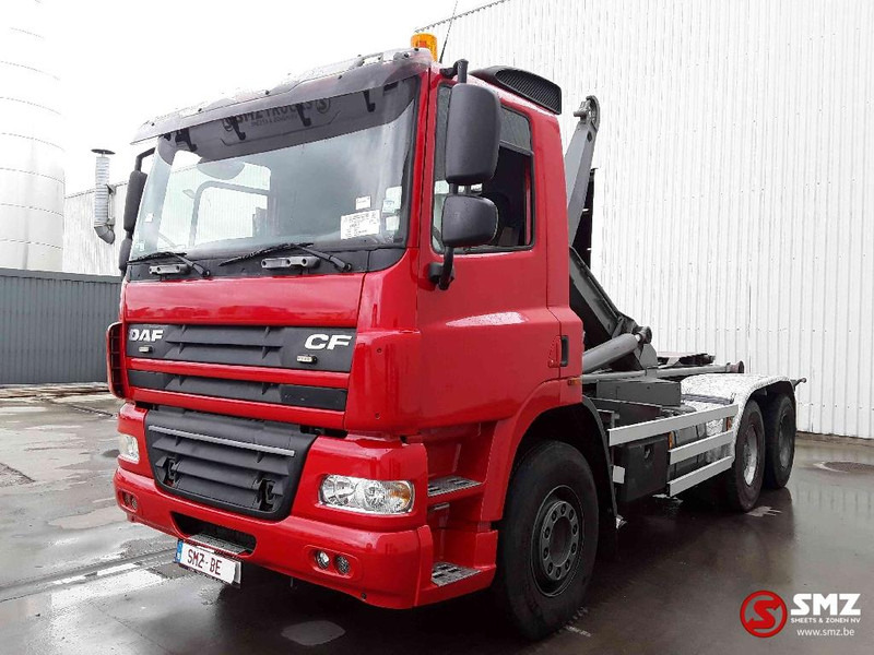 DAF 85 CF 410 6x4 - Camion porte-conteneur/ Caisse mobile: photos 3 DAF 85 CF 410 6x4 - Camion porte-conteneur/ Caisse mobile: photos 3