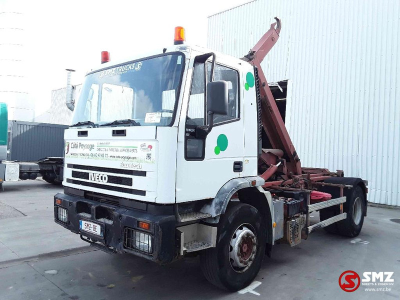 Iveco Eurotrakker 190 E 30 manual pump - Camion ampliroll: photos 3 Iveco Eurotrakker 190 E 30 manual pump - Camion ampliroll: photos 3
