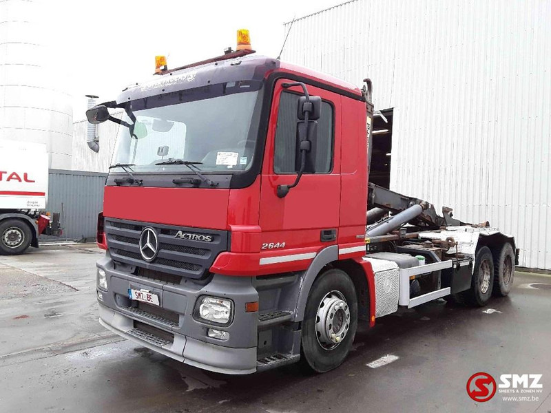 Mercedes-Benz Actros 2644 6x4 lames zps - Camion porte-conteneur/ Caisse mobile: photos 3 Mercedes-Benz Actros 2644 6x4 lames zps - Camion porte-conteneur/ Caisse mobile: photos 3