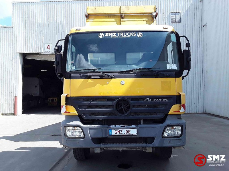 Mercedes-Benz Actros 3236 manual 2 side tipper /bibenne - Camion benne: photos 2 Mercedes-Benz Actros 3236 manual 2 side tipper /bibenne - Camion benne: photos 2