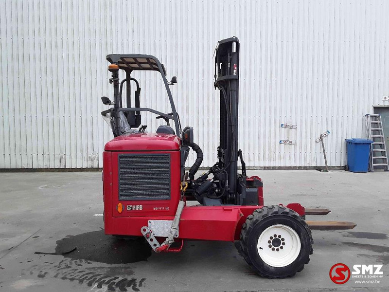 Moffett M5 25.3 - Chariot élévateur: photos 4 Moffett M5 25.3 - Chariot élévateur: photos 4