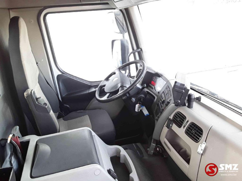 Renault Kerax 380 6x4 chassis - Camion plateau, Camion grue: photos 5 Renault Kerax 380 6x4 chassis - Camion plateau, Camion grue: photos 5