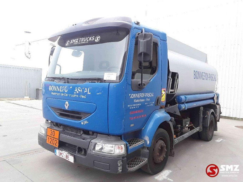 Renault Midlum 210 8000L manual pump - Camion citerne: photos 2 Renault Midlum 210 8000L manual pump - Camion citerne: photos 2