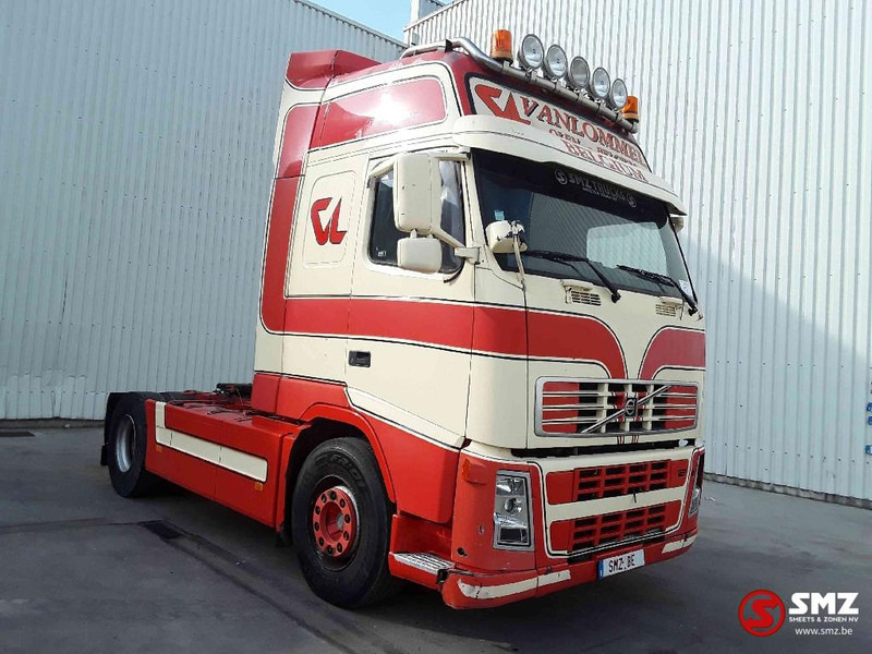 Volvo FH 12 420 Globe Xl 780'km - Tracteur routier: photos 1 Volvo FH 12 420 Globe Xl 780'km - Tracteur routier: photos 1