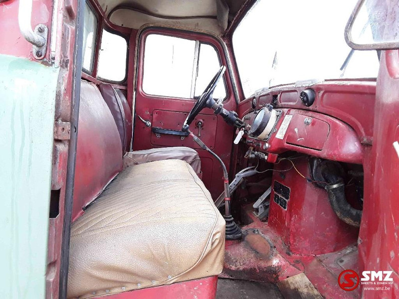Camion plateau Volvo: photos 6