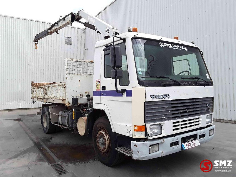 Volvo FL12 INTERCOOLER - Camion benne, Camion grue: photos 1 Volvo FL12 INTERCOOLER - Camion benne, Camion grue: photos 1