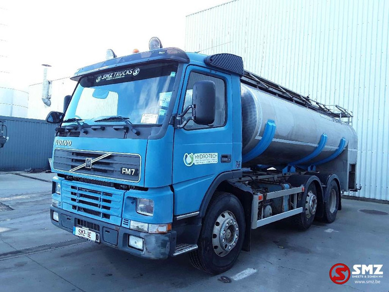 Volvo FM 320 6x2 inox - Camion citerne: photos 3 Volvo FM 320 6x2 inox - Camion citerne: photos 3