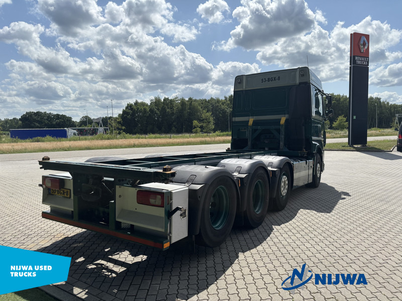 DAF XF 460 8x2 20ft container systeem - Camion porte-conteneur/ Caisse mobile: photos 3 DAF XF 460 8x2 20ft container systeem - Camion porte-conteneur/ Caisse mobile: photos 3
