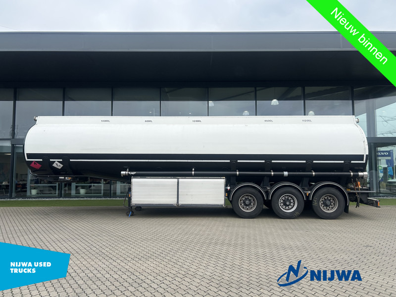 LAG O-3-43 EXPORT ONLY + New MOT - Semi-remorque citerne: photos 5 LAG O-3-43 EXPORT ONLY + New MOT - Semi-remorque citerne: photos 5