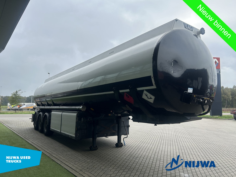 LAG O-3-43 EXPORT ONLY + New MOT - Semi-remorque citerne: photos 2 LAG O-3-43 EXPORT ONLY + New MOT - Semi-remorque citerne: photos 2