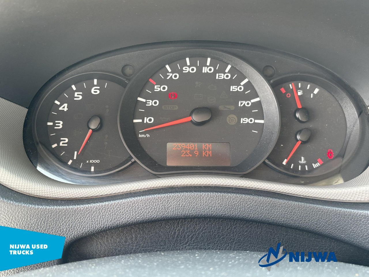 Fourgon utilitaire Renault Master T35 125 L2H2 Opstap + Airco Kasten: photos 9