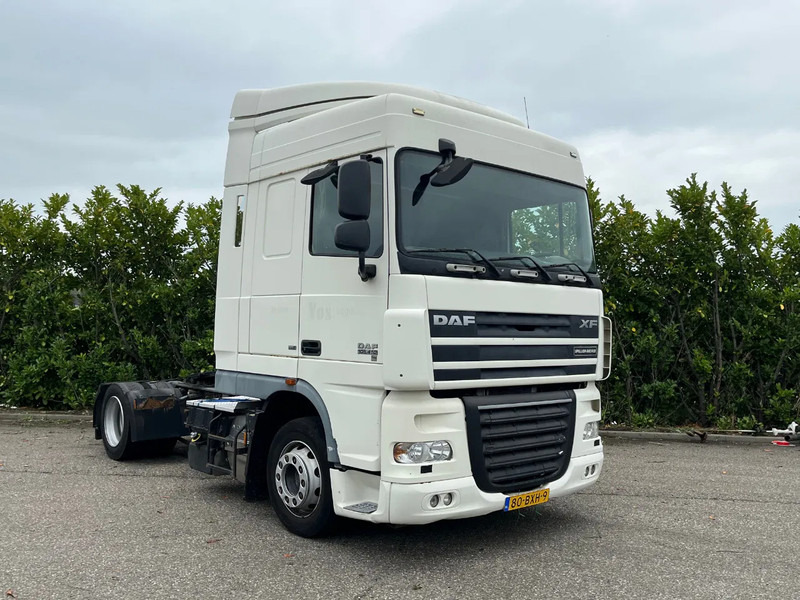 DAF XF 105.410 FT SC Euro5 - Tracteur routier: photos 1 DAF XF 105.410 FT SC Euro5 - Tracteur routier: photos 1