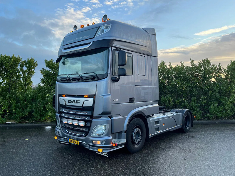 DAF XF 530 FT SSC Euro6 Intarder - Tracteur routier: photos 2 DAF XF 530 FT SSC Euro6 Intarder - Tracteur routier: photos 2