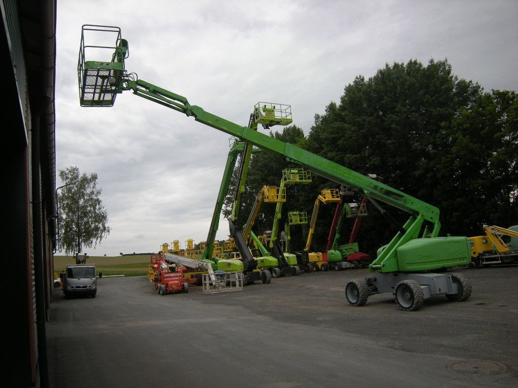Genie Arbeitsbühne Genie S-65, AH 22 m - Camion avec nacelle: photos 3 Genie Arbeitsbühne Genie S-65, AH 22 m - Camion avec nacelle: photos 3
