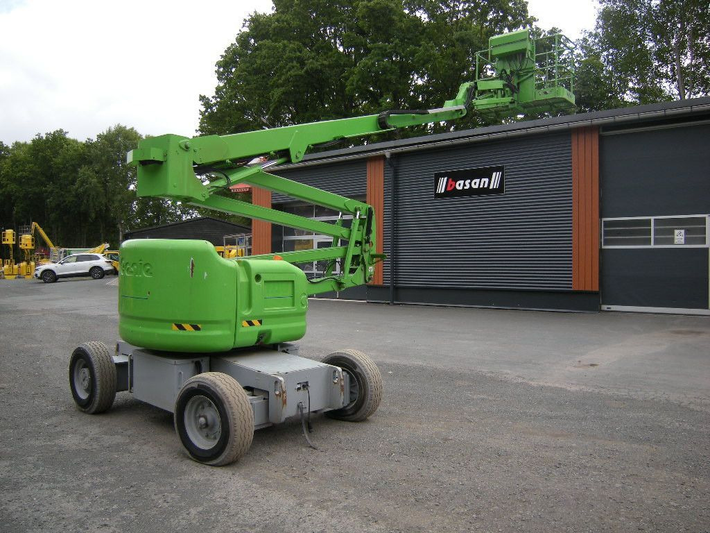 Genie Arbeitsbühne Genie Z 45/25 J, 15,8 m - Camion avec nacelle: photos 1 Genie Arbeitsbühne Genie Z 45/25 J, 15,8 m - Camion avec nacelle: photos 1