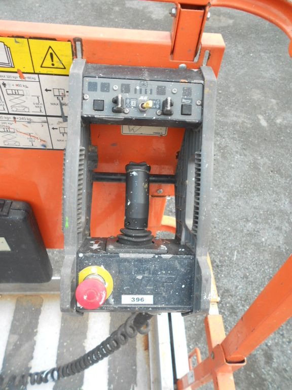 Nacelle ciseaux JLG JLG 3246, Scherenarbeitsbühne, 11,9 m: photos 15