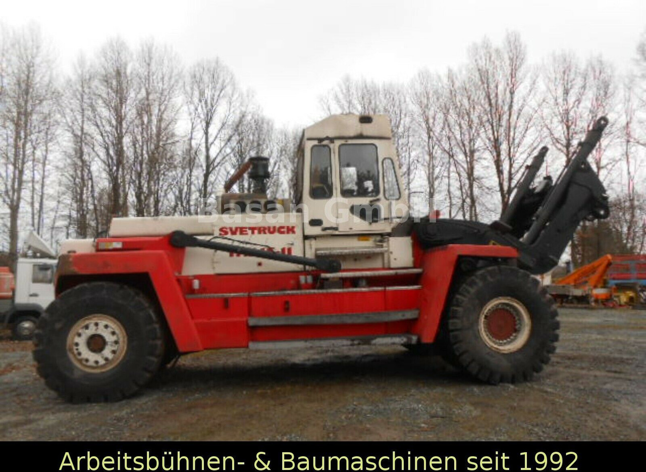Rundholzstapler/Logstacker Svetruck TMF 15/11-54 Rundholzstapler/Logstacker Svetruck TMF 15/11-54 - Matériel de manutention: photos 3 Rundholzstapler/Logstacker Svetruck TMF 15/11-54 Rundholzstapler/Logstacker Svetruck TMF 15/11-54 - Matériel de manutention: photos 3