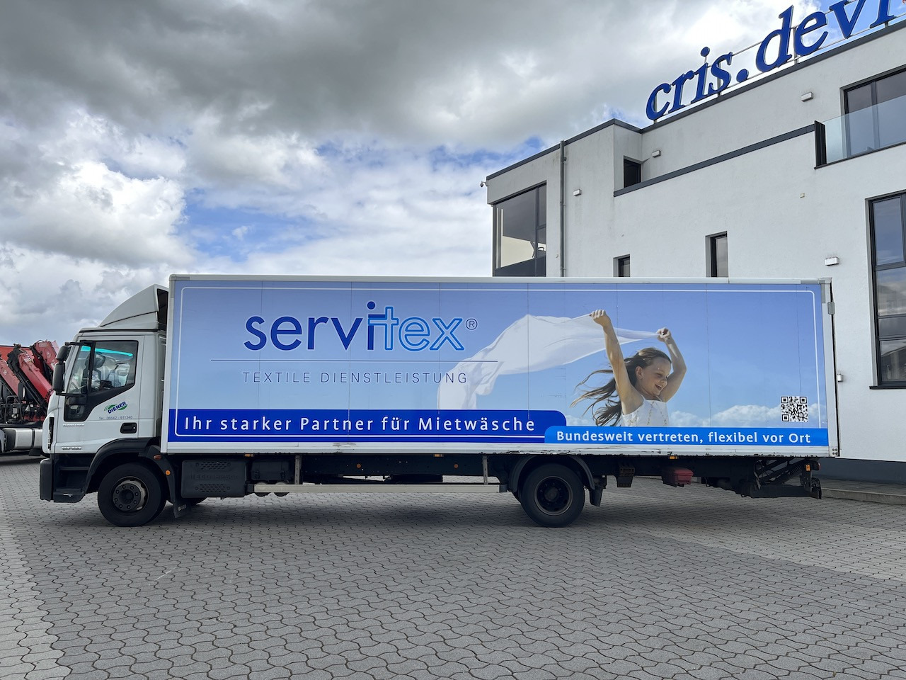 Iveco 120E25 Eurocargo 4x2 Koffer | Ladebordwand - Camion fourgon: photos 5 Iveco 120E25 Eurocargo 4x2 Koffer | Ladebordwand - Camion fourgon: photos 5