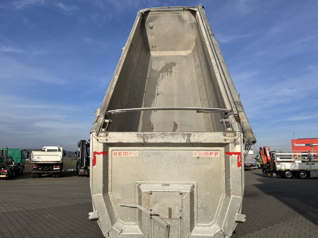 Kempf SKM 35/3 Alu Mulde Liftachse ca. 28 cbm - Semi-remorque benne: photos 4 Kempf SKM 35/3 Alu Mulde Liftachse ca. 28 cbm - Semi-remorque benne: photos 4